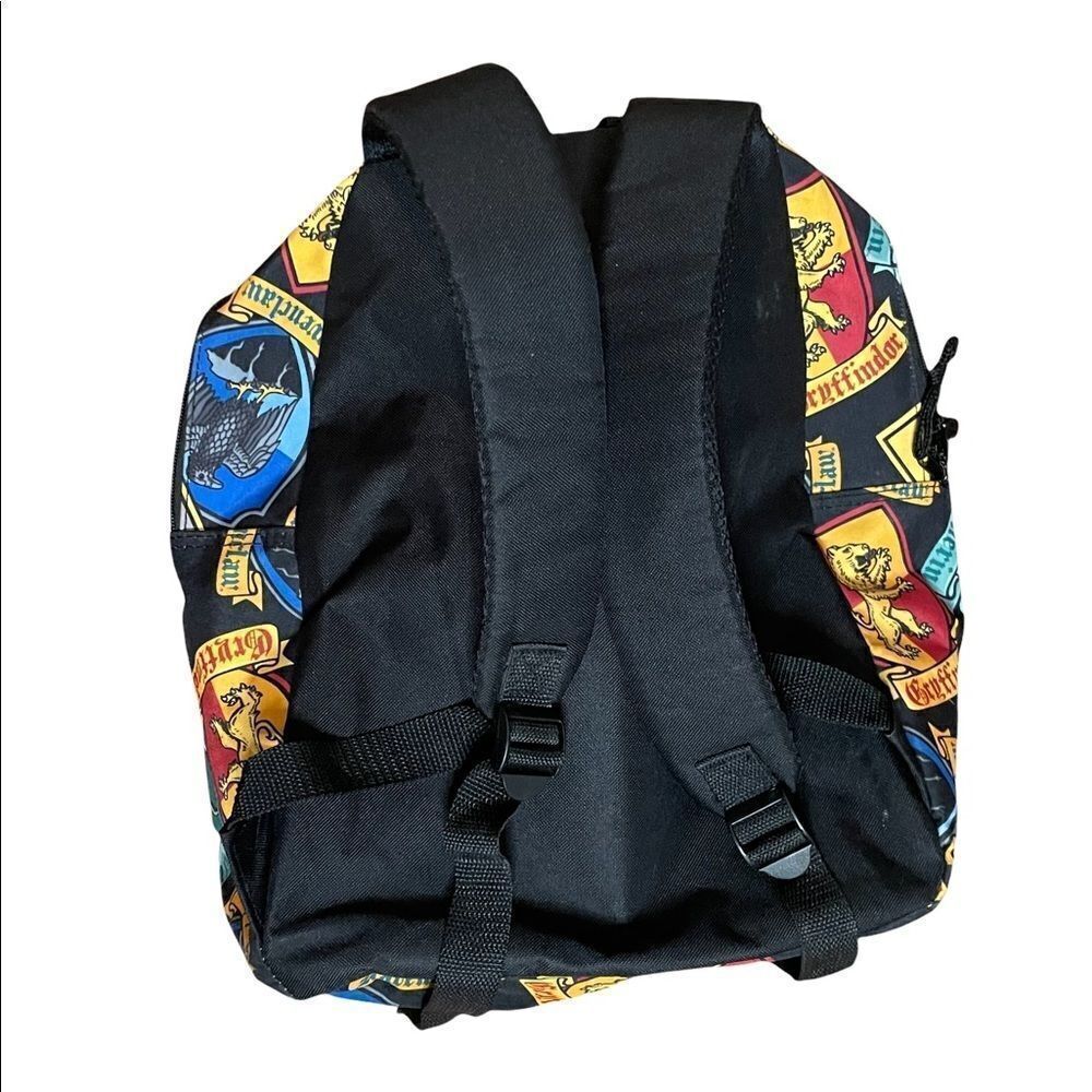 ‎Harry Potter standard size backpack - Picture 5 of 7